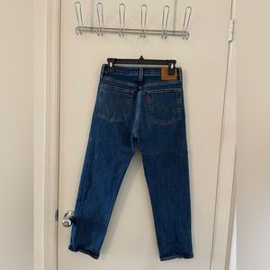 Levi’s Wedgie Straight Ankle Jean